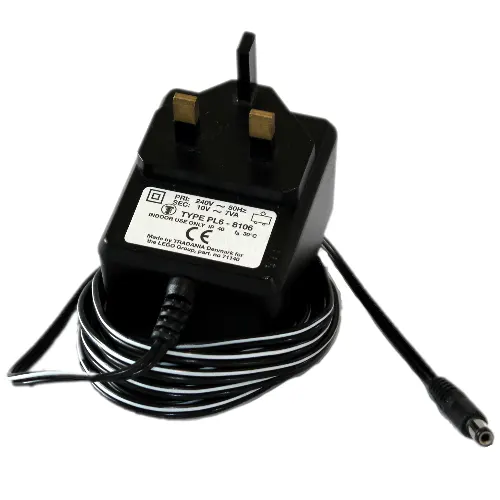 Electric Adapter / Transformer, 240V, Train Speed Regulator 9V (UK)