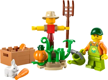 Farm Garden & Scarecrow