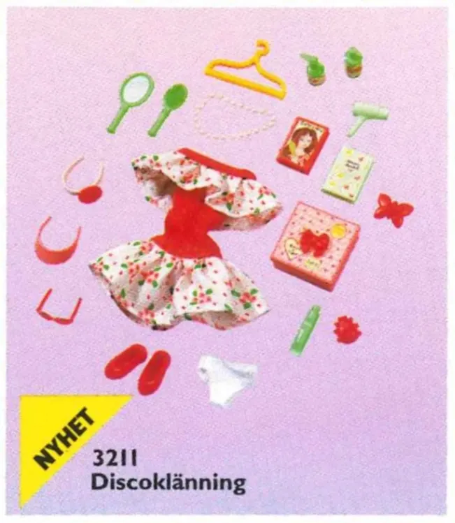 Girls' Dress and Accessories