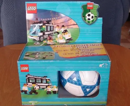 Team Bus with Ball