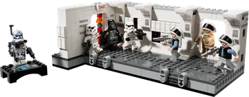 Boarding the Tantive IV