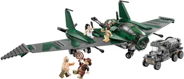 Fight on the Flying Wing