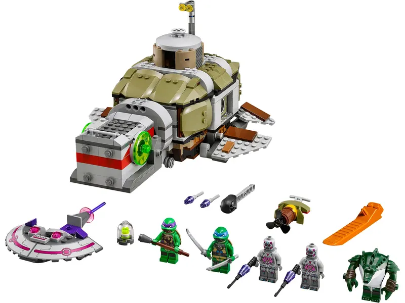 Turtle Sub Undersea Chase
