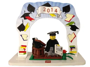 Classic Minifigure Graduation Set