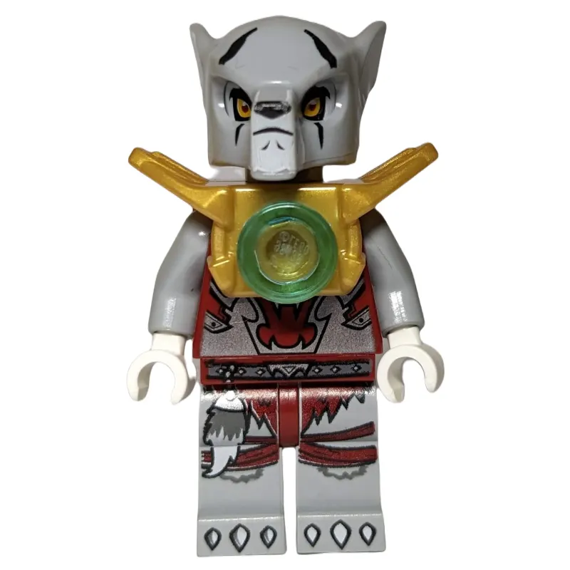 Worriz with Pearl Gold Shoulder Armor