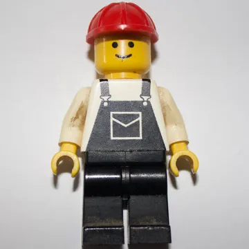 Man, Black Overalls, Red Hard Hat (3626a Head)