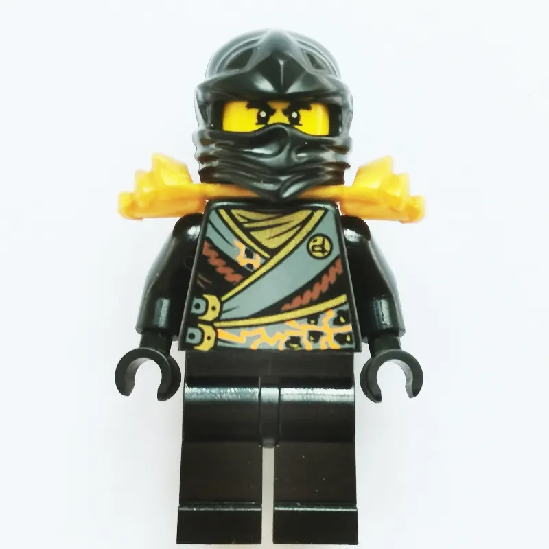 Cole with Shoulder Armour (Rebooted)