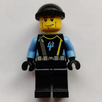 Aquaraider Diver with Black Hat