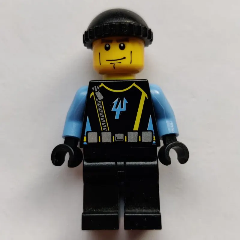 Aquaraider Diver with Black Hat