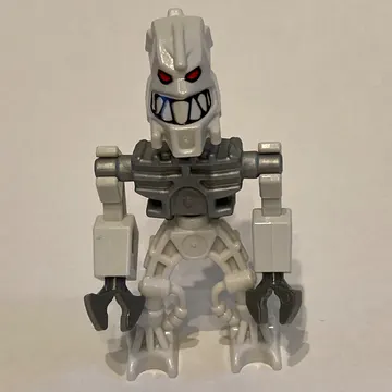 Piraka Thok