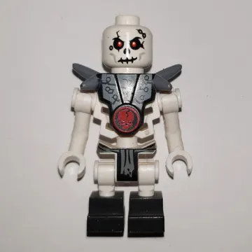 Chopov with Shoulder Armor