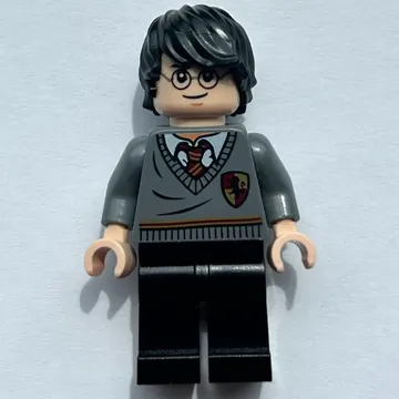 Harry Potter, Gryffindor Sweater with Crest (Dimensions)