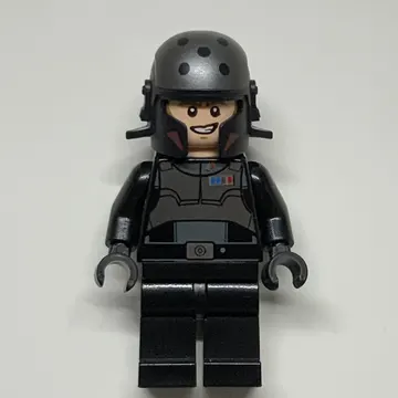 Agent Alexsandr Kallus, Helmet