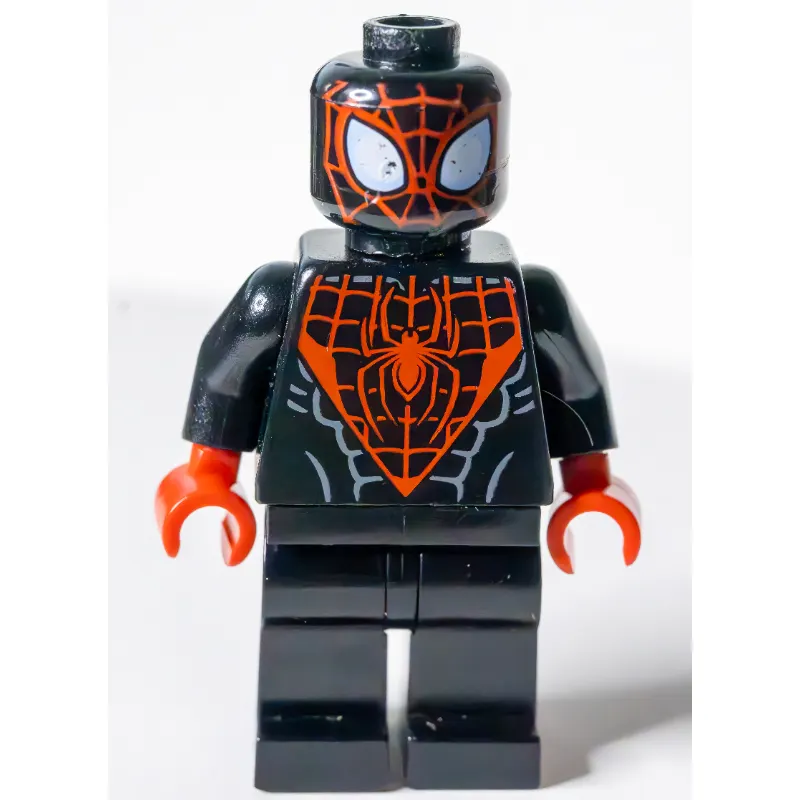 Spider-Man (Miles Morales), Red Hands, Red Face Webbing