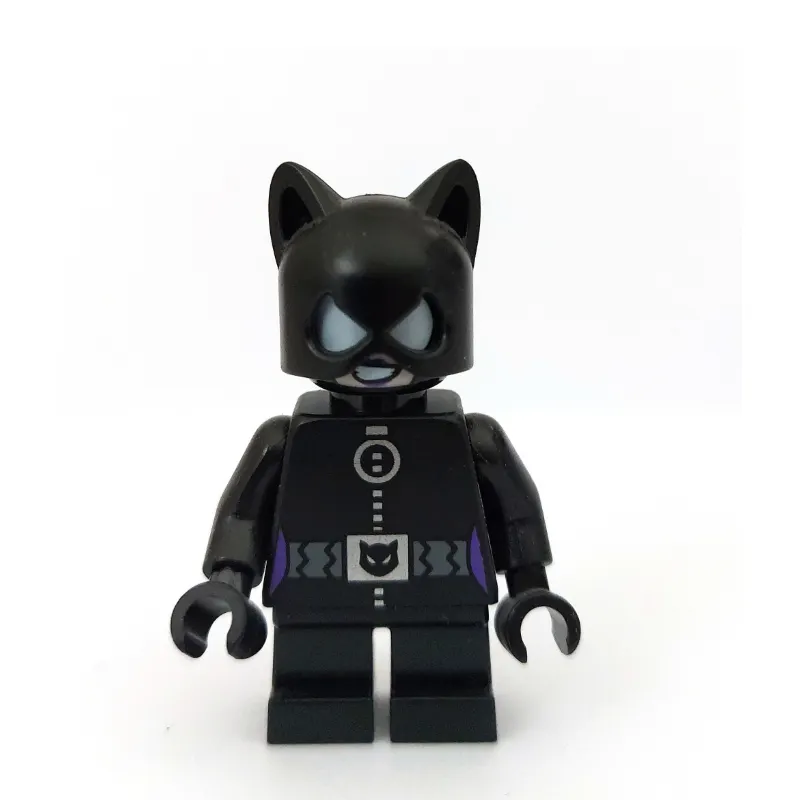 Catwoman with Short Legs