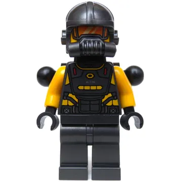 AIM Agent with Backpack, Pins
