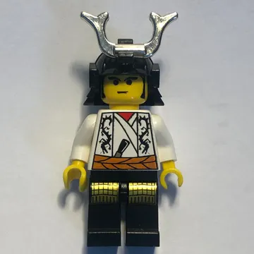 Shogun, Helmet with Horn, White Robe