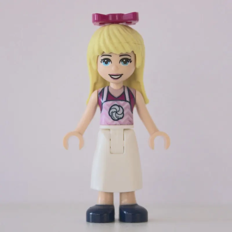 Stephanie - Magenta Top, White Apron