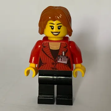 Reporter, Red Jacket, Black Legs, Dark Orange Hair