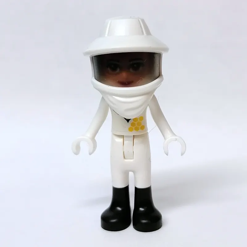 Olivia - White Beekeeper Suite