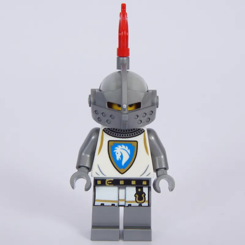 Knight, Female, White Tunic, Helmet with Red Plume