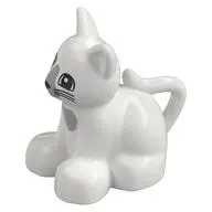 Duplo Animal Cat / Kitten Sitting with Gray Nose and Chest Print