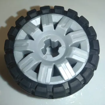 Wheel 60 x 34, with Black Tire 81 x 40 Balloon Offset Tread