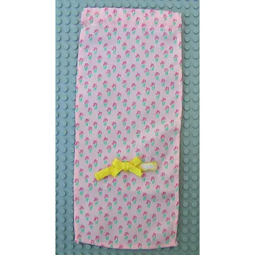 Scala, Curtain with Yellow Bow and Red Flower Print