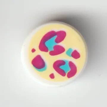 Tile Round 1 x 1 with Magenta/Azure Leopard Spots print