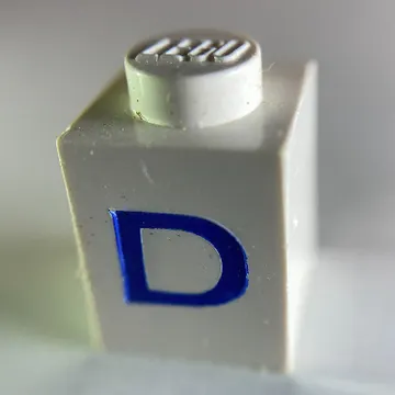 Brick 1 x 1 with Blue 'D' Print (Serif Font)