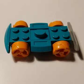 Vehicle Base 4 x 6 Racer Base with Orange Wheels