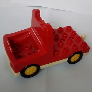 Duplo Truck with 4 x 4 Flatbed Plate, White Base, Yellow Hubs
