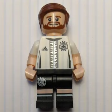 Shkodran Mustafi (CMF)