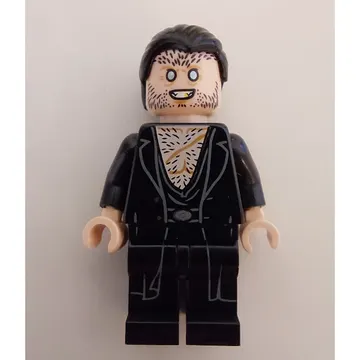 Fenrir Greyback, Black Undershirt