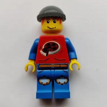 Pepper Roni with Dark Bluish Gray Hat