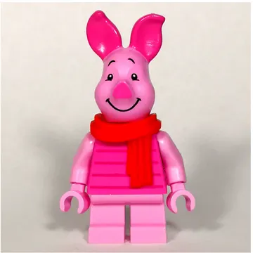 Piglet, Scarf