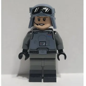 General Maximillian Veers, Sand Blue Helmet with Visor, Black Boots