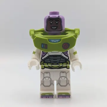 Izzy Hawthorne - Star Command Suit