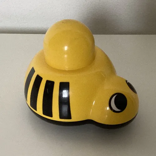 Primo Motor Pullback with Bumblebee print