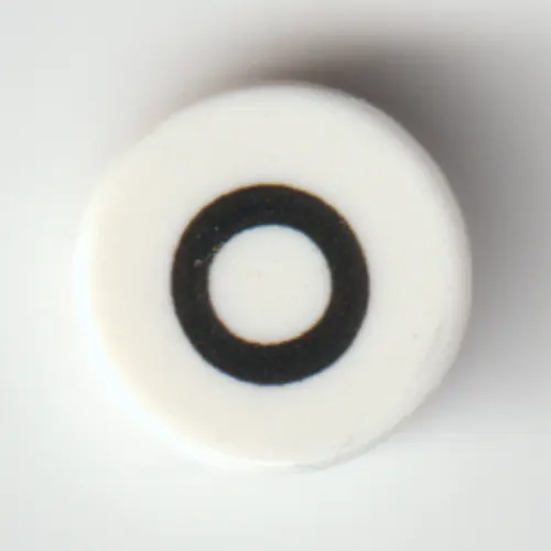 Tile Round 1 x 1 with Black 'O' print
