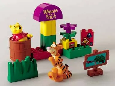 Pooh and Tigger Play Hide and Seek